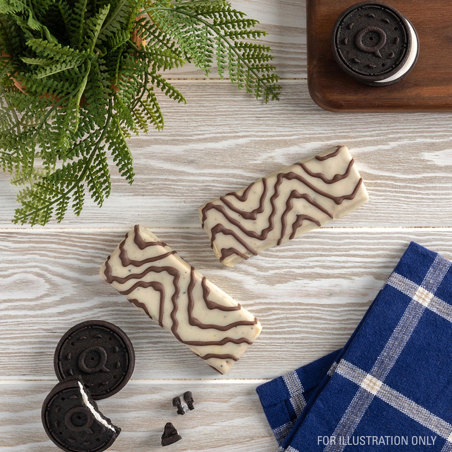 dipped-cookies-and-cream-protein-bars-i3 15807_QN_USA_ProteinBar_CAC_InterimAssetUpdate_Digital-Dipped-ProductCarouselSet_Tabletop2.jpg