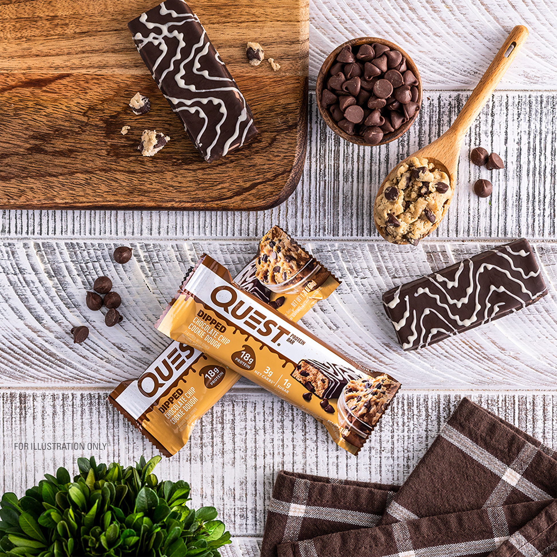dipped-chocolate-chip-cookie-dough-protein-bar-y0 qst-012268_dipped-chocolate-chip-cookie-dough-protein-bar_7.png