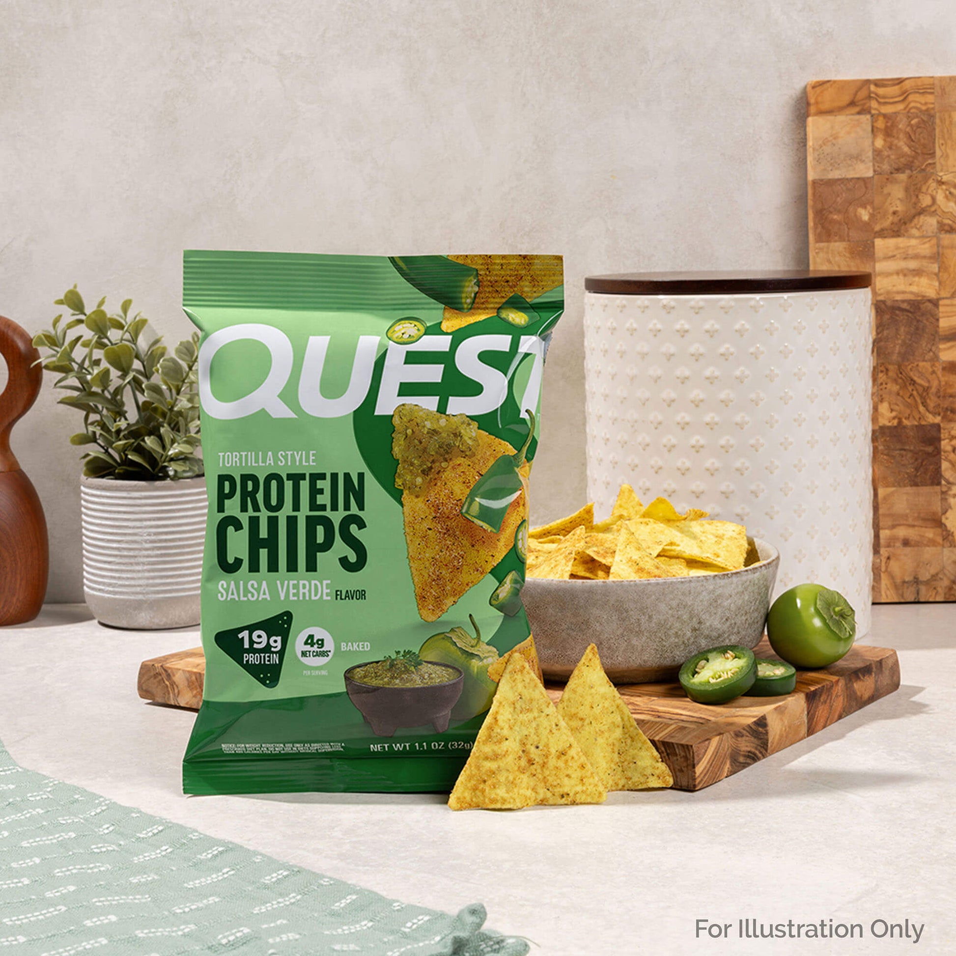 salsa-verde-tortilla-style-protein-chips-h6 qst-016419-salsa-verde-tortilla-style-protein-chips_5.jpg
